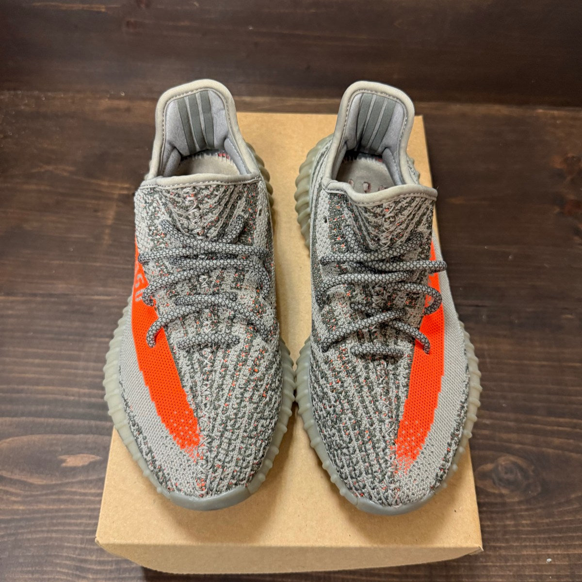 adidas Yeezy Boost 350 V2 Beluga Size 7 (Pre-Owned) - Image 3