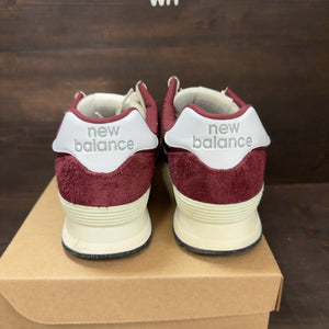 New Balance 574 Classic Crimson Size 11.5 (Pre-Owned) - Image 4