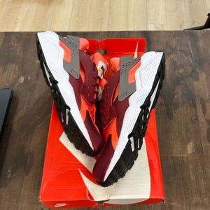 Coral Red Nike Air Huarache Size 14 (Pre-Owned) - Image 1