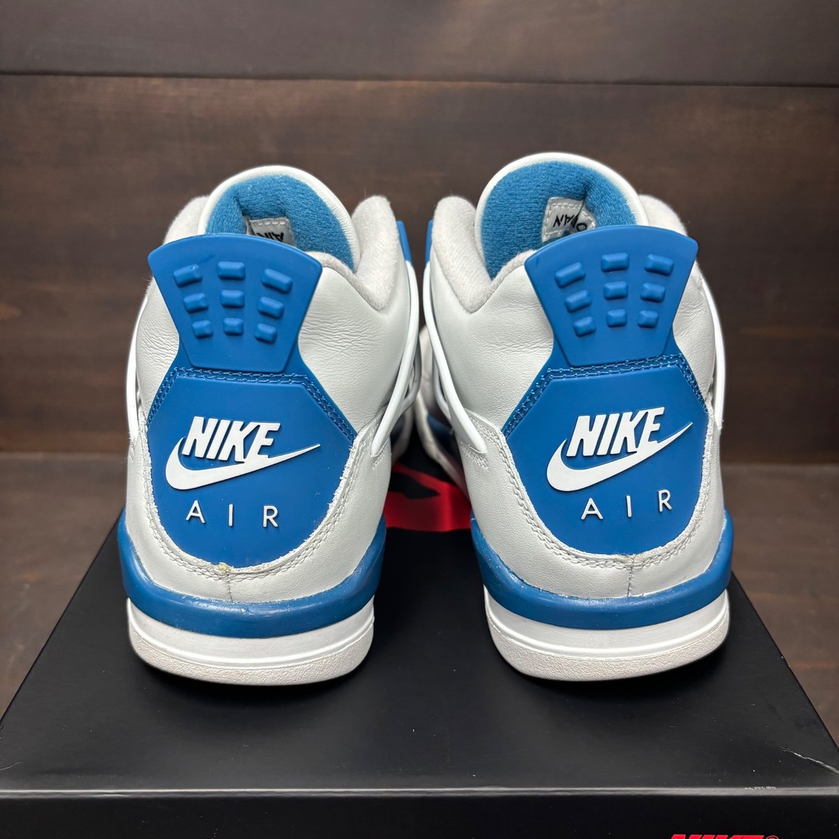 Jordan 4 Retro Military Blue (2024) (GS) Size 6.5Y (Pre-Owned) - sole