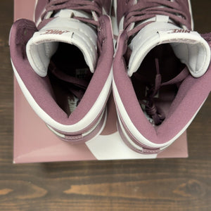 Jordan 1 Retro High OG Mauve - Image 6