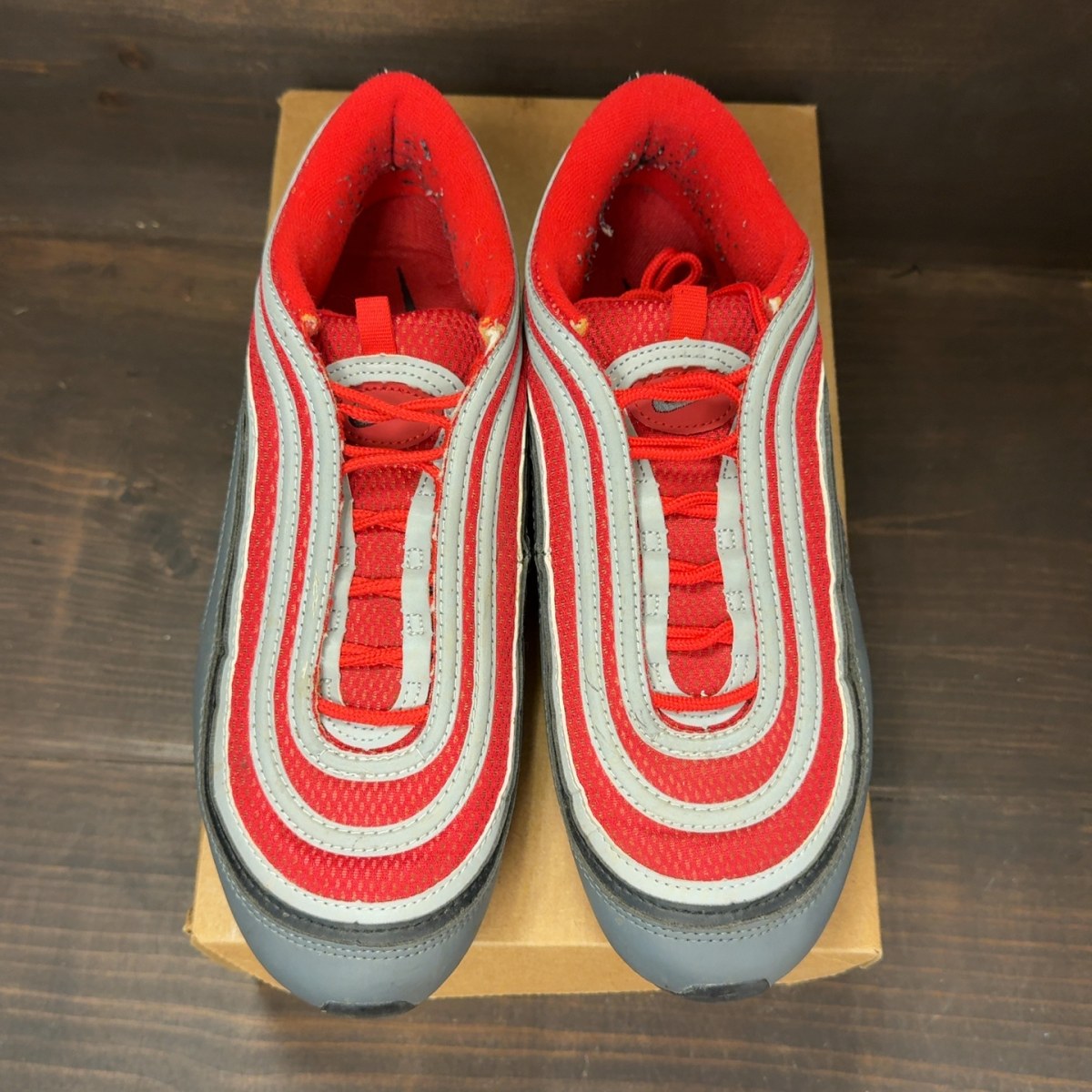 Nike Air Max 97 Dark Grey Gym Red Size 11 (Pre-Owned) - Image 3