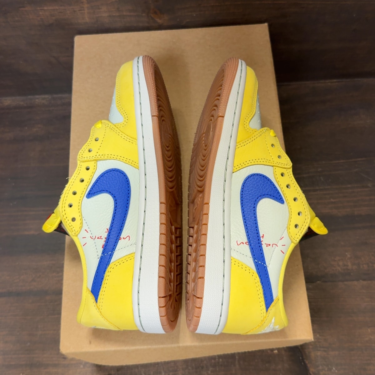 Jordan 1 Retro Low OG SP Travis Scott Canary (Women's) Size 5.5W - Image 6