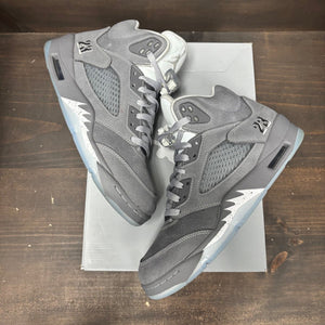 Jordan 5 Retro Wolf Grey (2026) Size 9.5 (Pre-Owned) - back