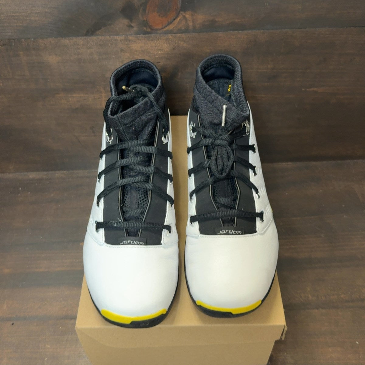 Jordan 17 Retro Low All-Star Lightning (2024) Size 11 (Pre-Owned) - Image 3