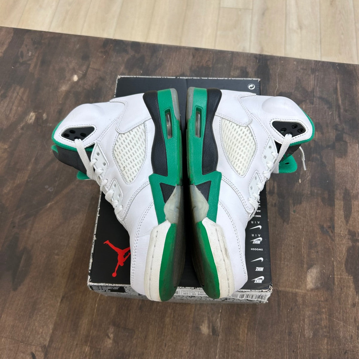 Jordan 5 Retro Lucky Green (Women's) - Image 3