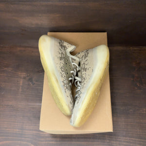 adidas Yeezy Boost 380 Pyrite Size 6.5Y (Pre-Owned) - Image 2