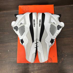 Jordan 4 Retro Military Black Size 9 - Image 4