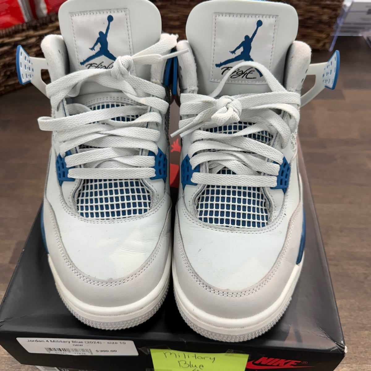 Jordan 4 Retro Military Blue (2024) - Image 2