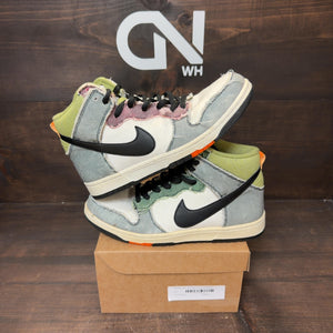 Nike Dunk CMFT Wolf White Size 9.5 (Pre-Owned) - Image 1