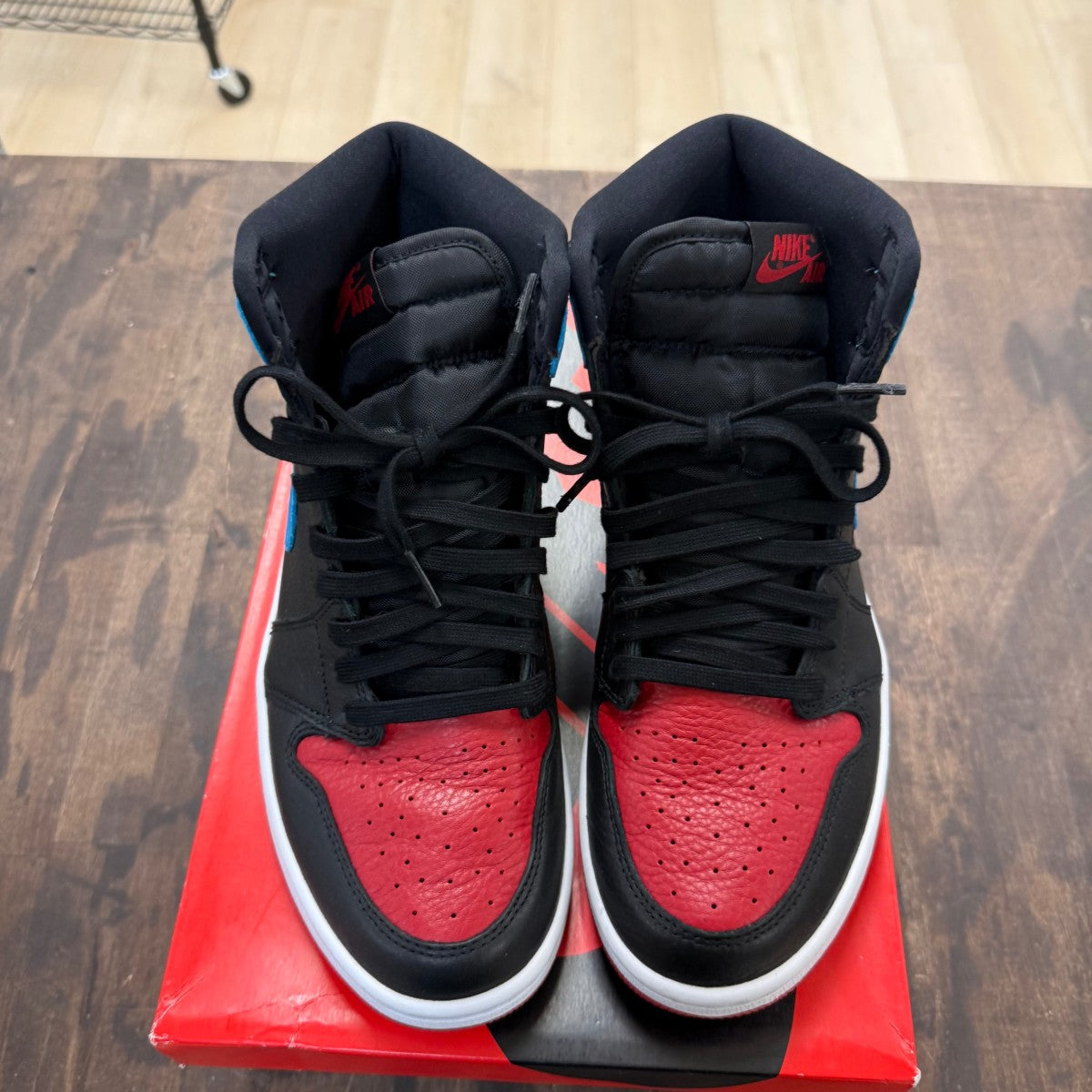 Jordan 1 Retro High NC to Chi (Women's) Size 10W (Pre-Owned) - Image 2