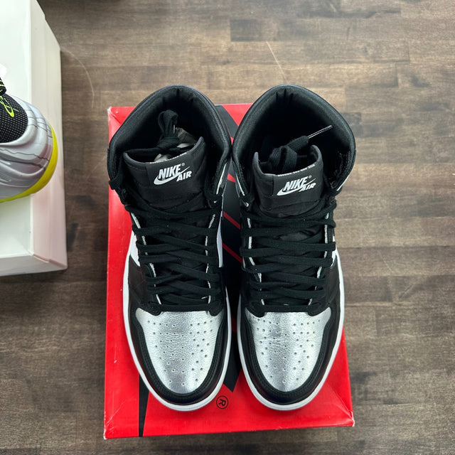 Jordan 1 Retro High Silver Toe (Women's) - Image 2