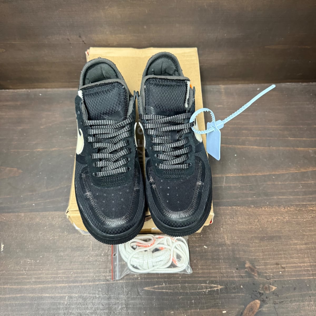 Nike Air Force 1 Low Off-White Black White Size 5.5 (Pre-Owned) - back