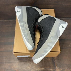 Jordan 9 Retro Particle Grey Size 11 (Pre-Owned) - Image 2