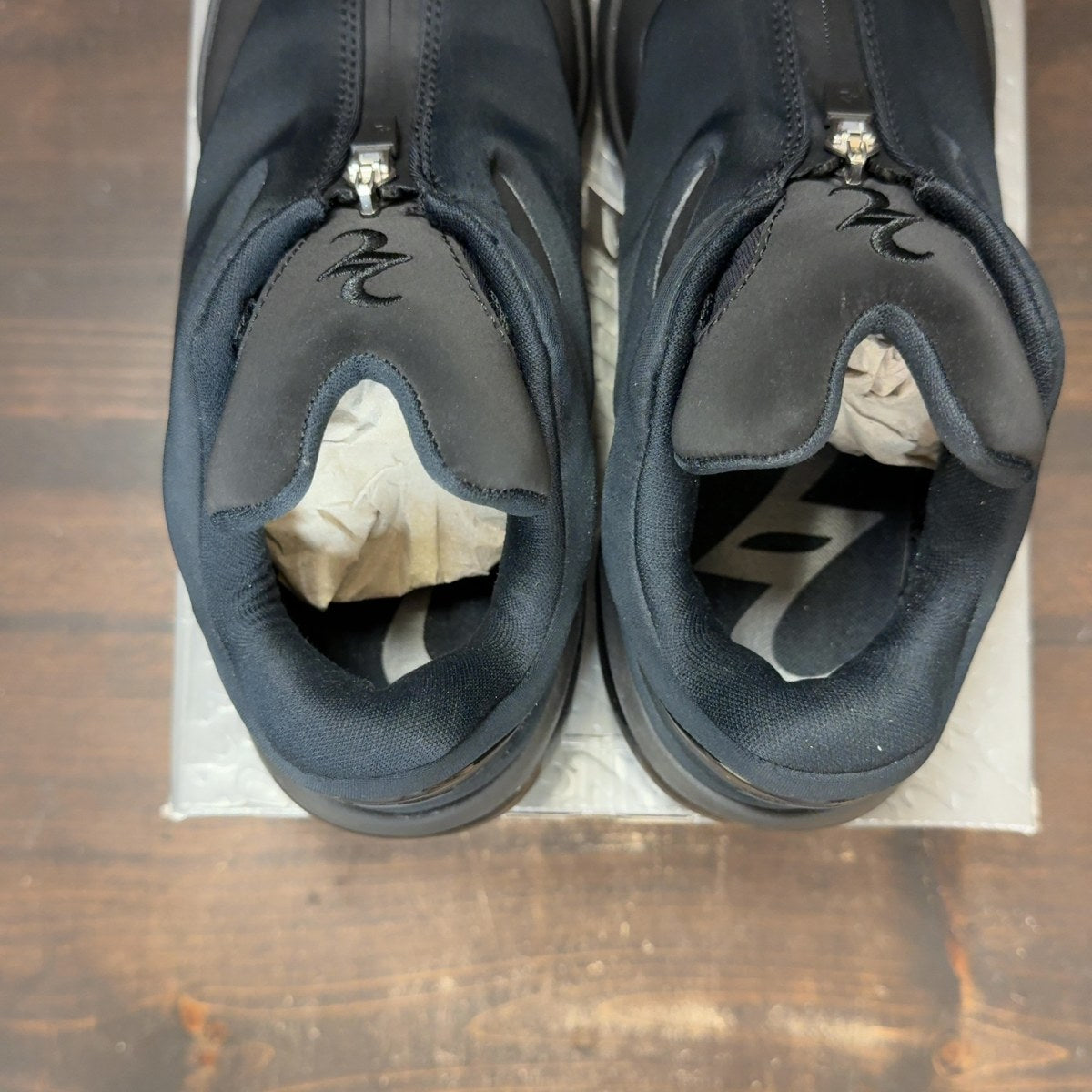 Converse SHAI 001 Charm Black Size 6 (Pre-Owned) - aux