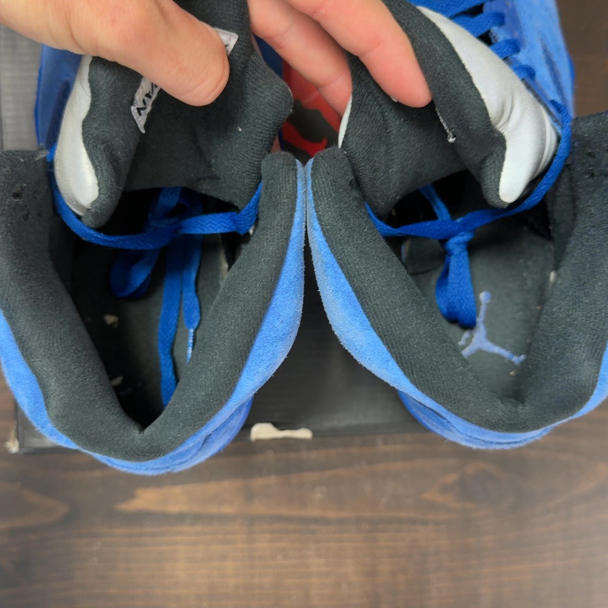 Jordan 5 Retro Blue Suede Size 11 (Pre-Owned) - aux