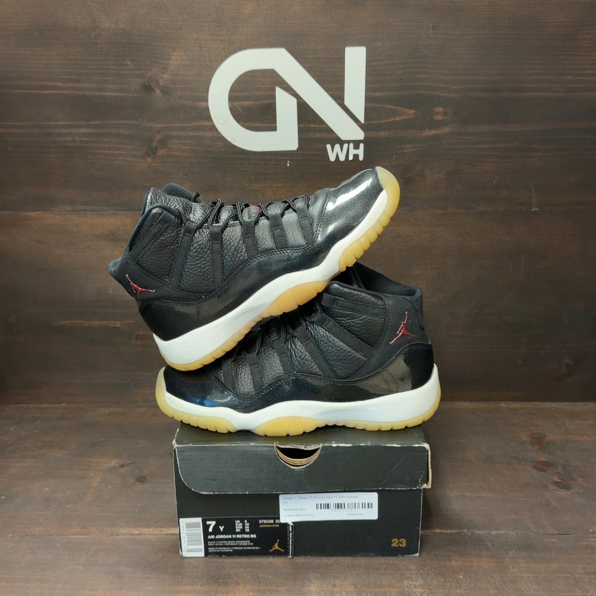 Jordan 11 Retro 72-10 (GS) Size 7Y (Pre-Owned) - front
