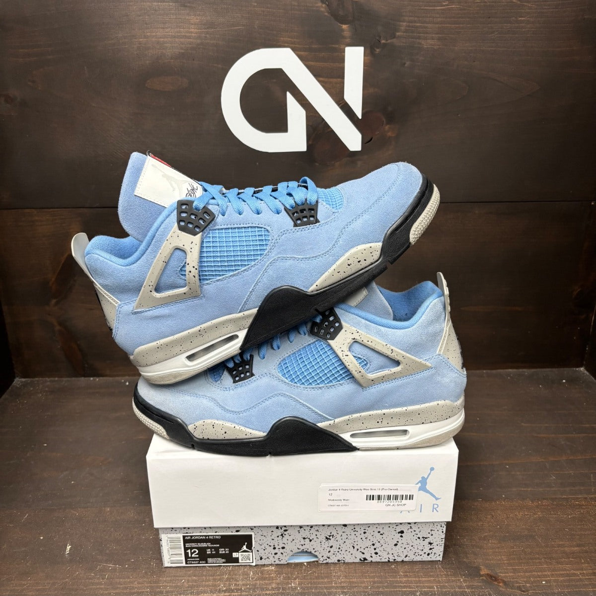 Jordan 4 Retro University Blue - Image 1