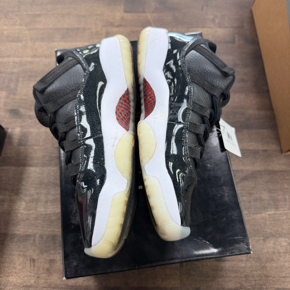 Jordan 11 Retro Low 72-10 - Image 5