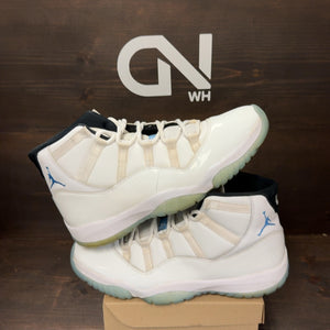 Jordan 11 Retro Legend Blue (2024) Size 13 (Pre-Owned) - Image 1