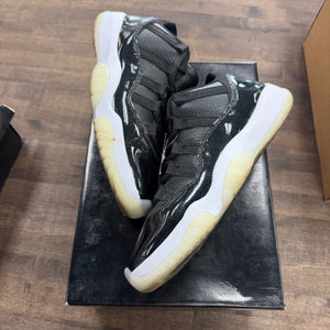 Jordan 11 Retro Low 72-10 - Image 1
