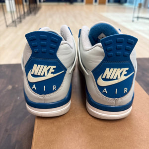 Jordan 4 Retro Military Blue (2024) Size 9 (Pre-Owned) - Image 3