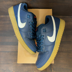 Nike SB Dunk Low Navy Gum - Image 2