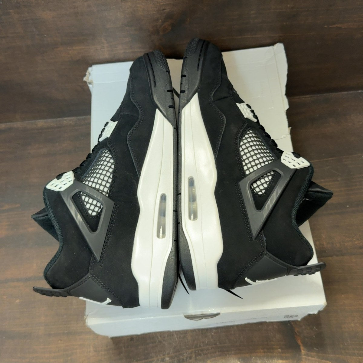 Jordan 4 Retro White Thunder - Image 6
