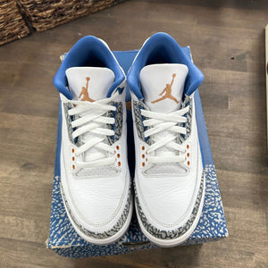 Jordan 3 Retro Wizards Size 7.5 (Pre-Owned) - Image 2