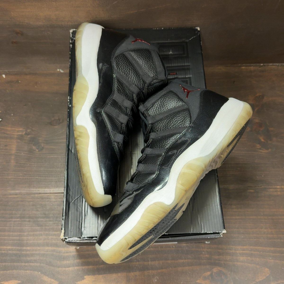 Jordan 11 Retro 72-10 - Image 2