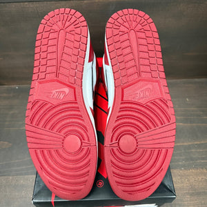 Jordan 1 Retro Chicago (2015) - Image 6