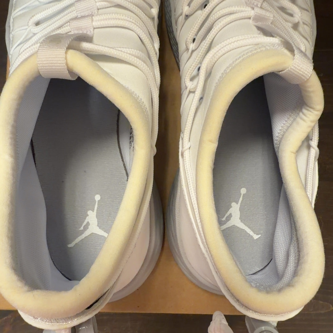 Jordan Formula 23 Toggle White Pure Platinum Wolf Grey Size 9.5 (Pre-Owned) - Image 5