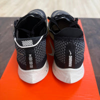 Nike Streakfly Black Metallic Gold Grain - Image 2