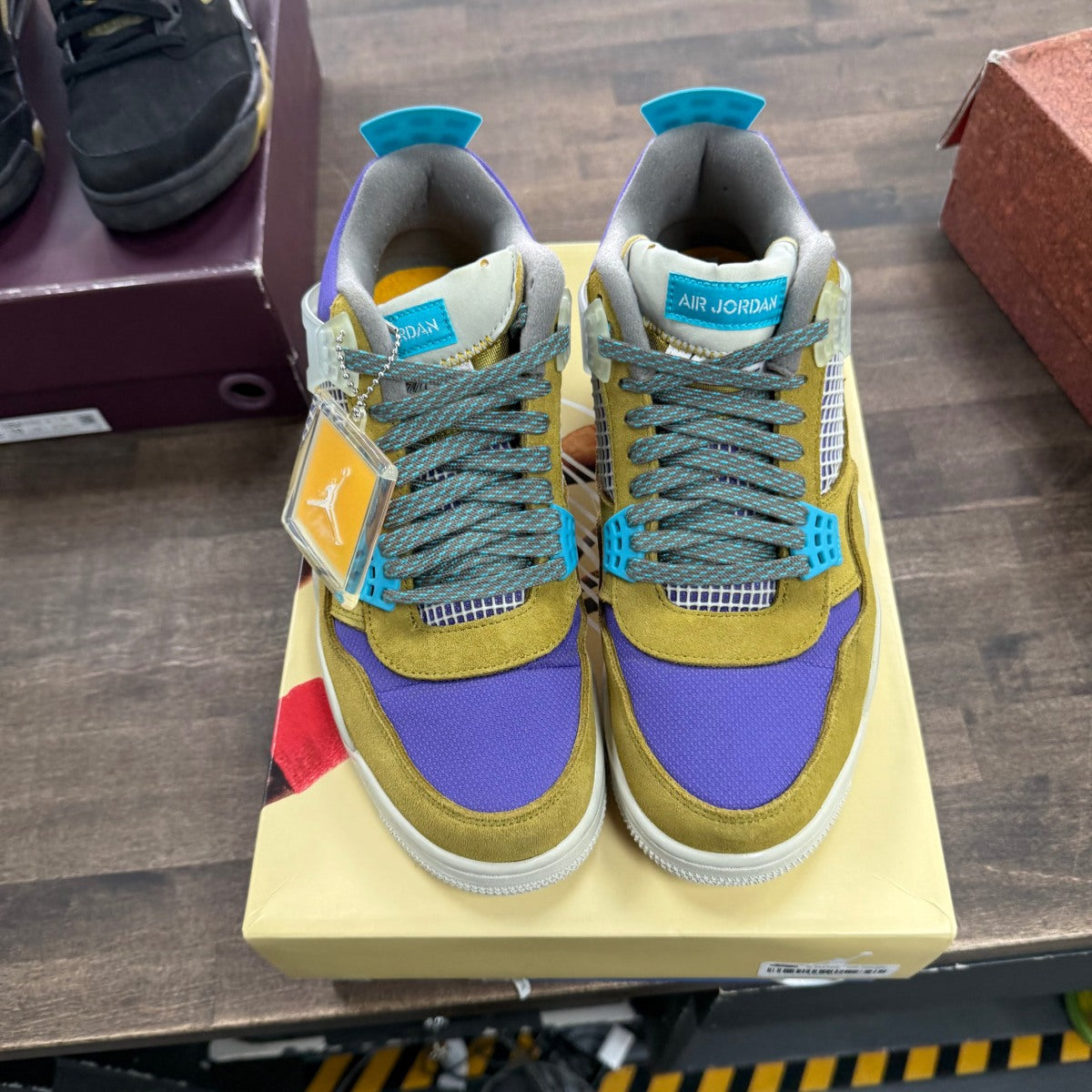 Jordan 4 Retro SP 30th Anniversary Union Desert Moss - Image 2