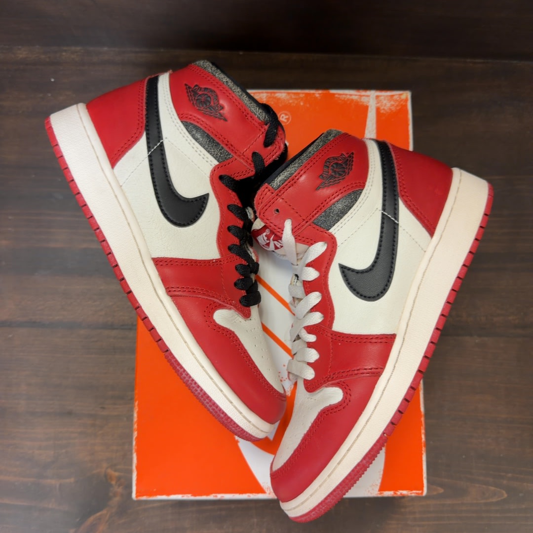 Jordan 1 Retro High OG Chicago Lost and Found (GS) - Image 2