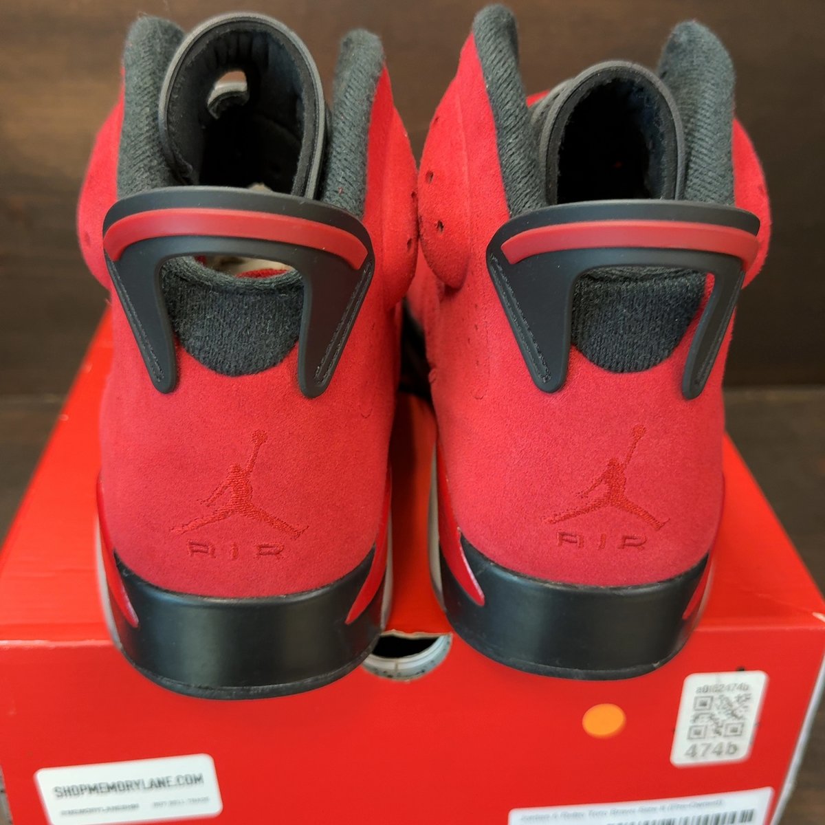 Jordan 6 Retro Toro Bravo Size 8 (Pre-Owned) - aux