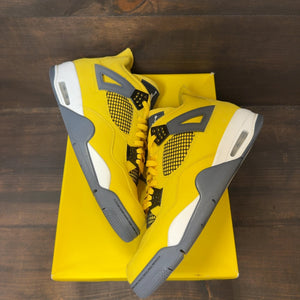 Jordan 4 Retro Lightning (2021) - Image 2