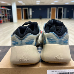 adidas Yeezy 700 V3 Kyanite Size 11 (Pre-Owned) - Image 4