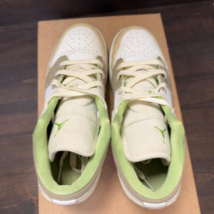 Jordan 1 Low Pastel Grind Vivid Green (GS) Size 7Y (Pre-Owned) - Image 5