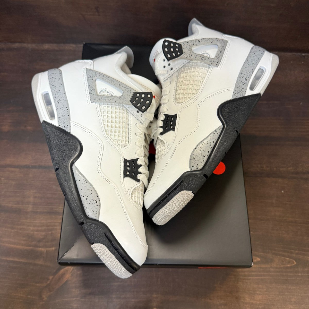 Jordan 4 Retro White Cement (2025) - Image 2
