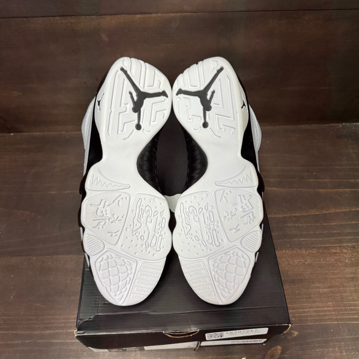 Jordan 9 Retro Barons Size 10 - Image 6