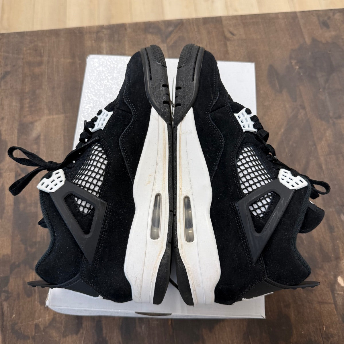 Jordan 4 Retro White Thunder - Image 4