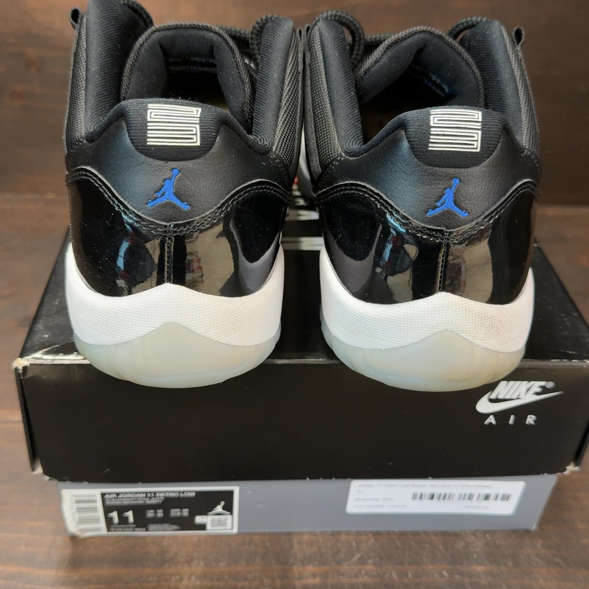 Jordan 11 Retro Low Space Jam Size 11 (Pre-Owned) - aux