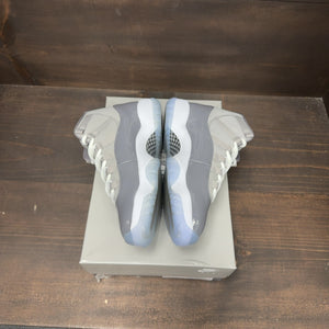 Jordan 11 Retro Cool Grey (2021) Size 8.5