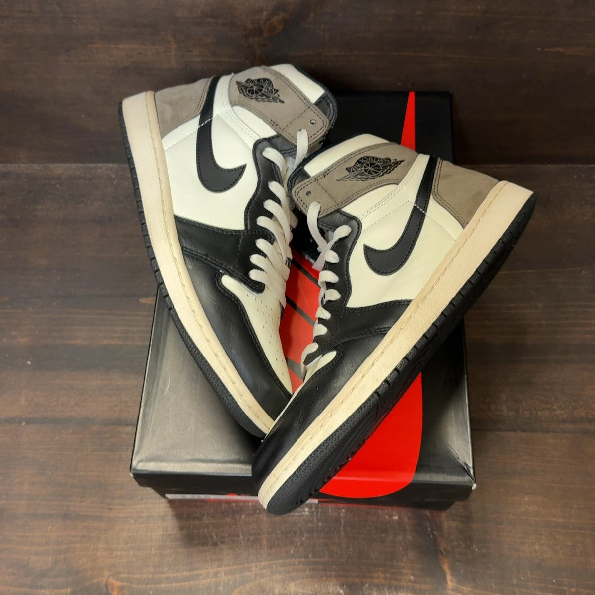 Jordan 1 Retro High Dark Mocha - Image 2