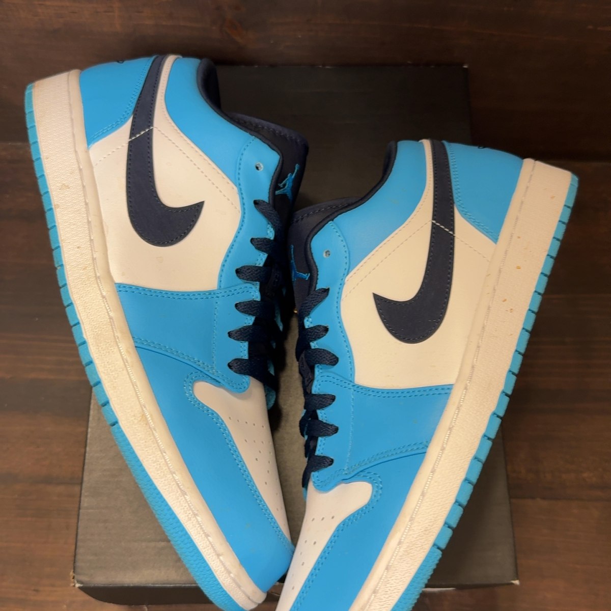 Jordan 1 Low UNC (2021) - Image 2