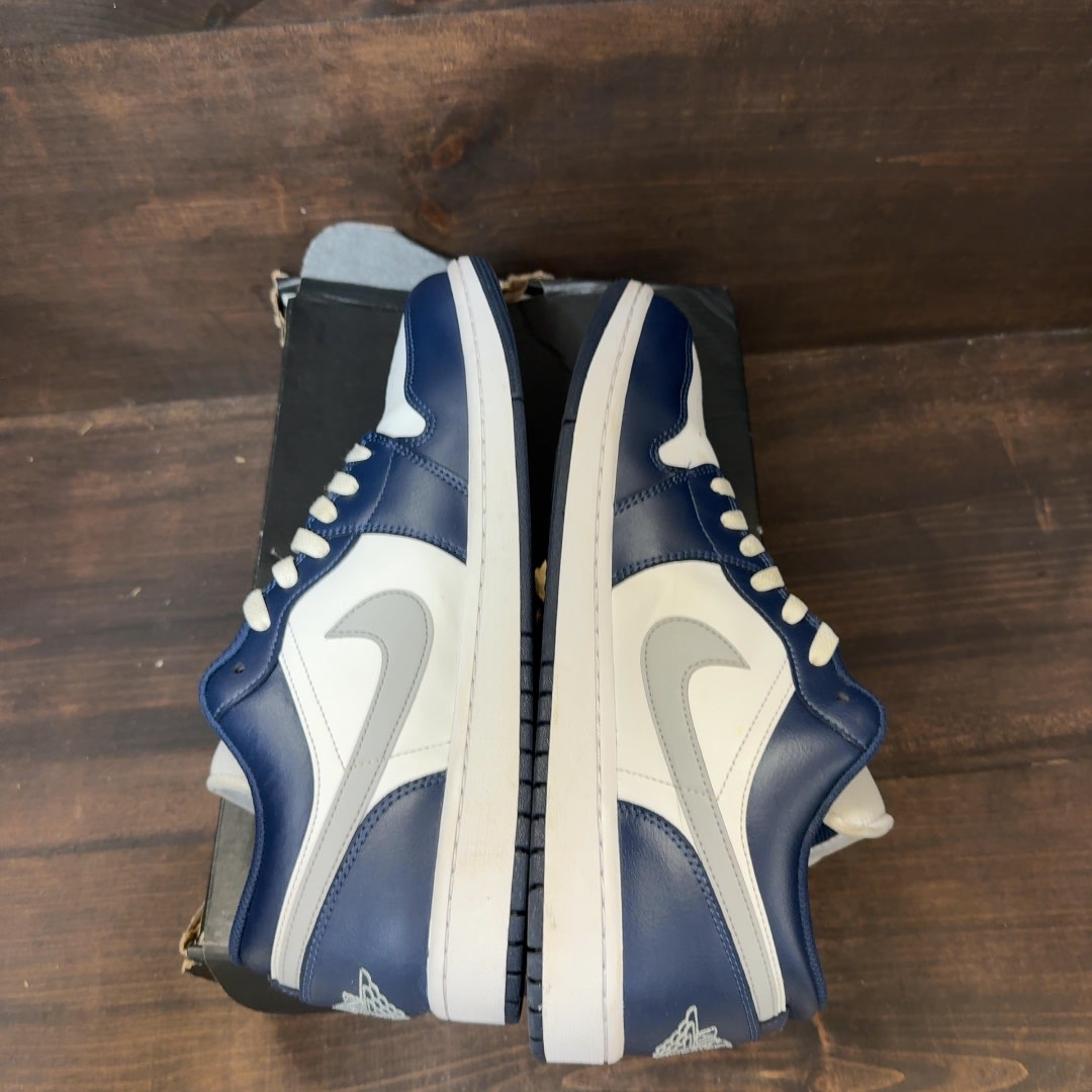 Jordan 1 Low Wolf Grey Midnight Navy - Image 6