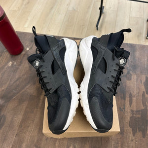 Nike Air Huarache Run Ultra Black White Size 12 (Pre-Owned) - Image 3