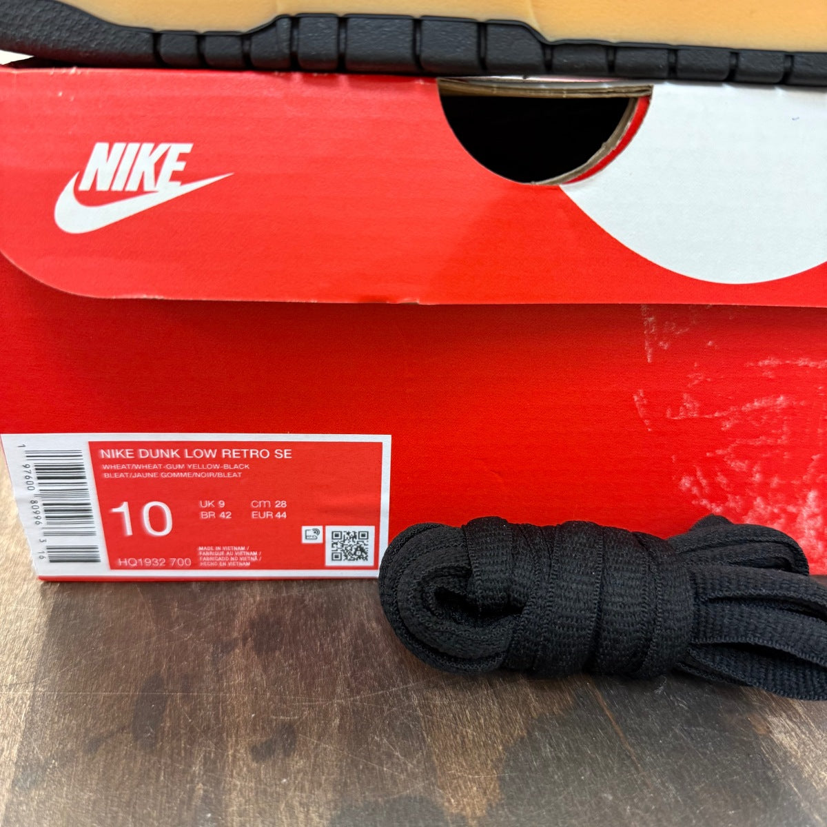 Nike Dunk Low Retro SE Wheat Gum - Image 6