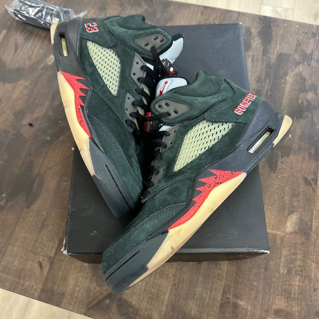 Jordan 5 Retro Gore-Tex Off Noir (Women's) - Image 1